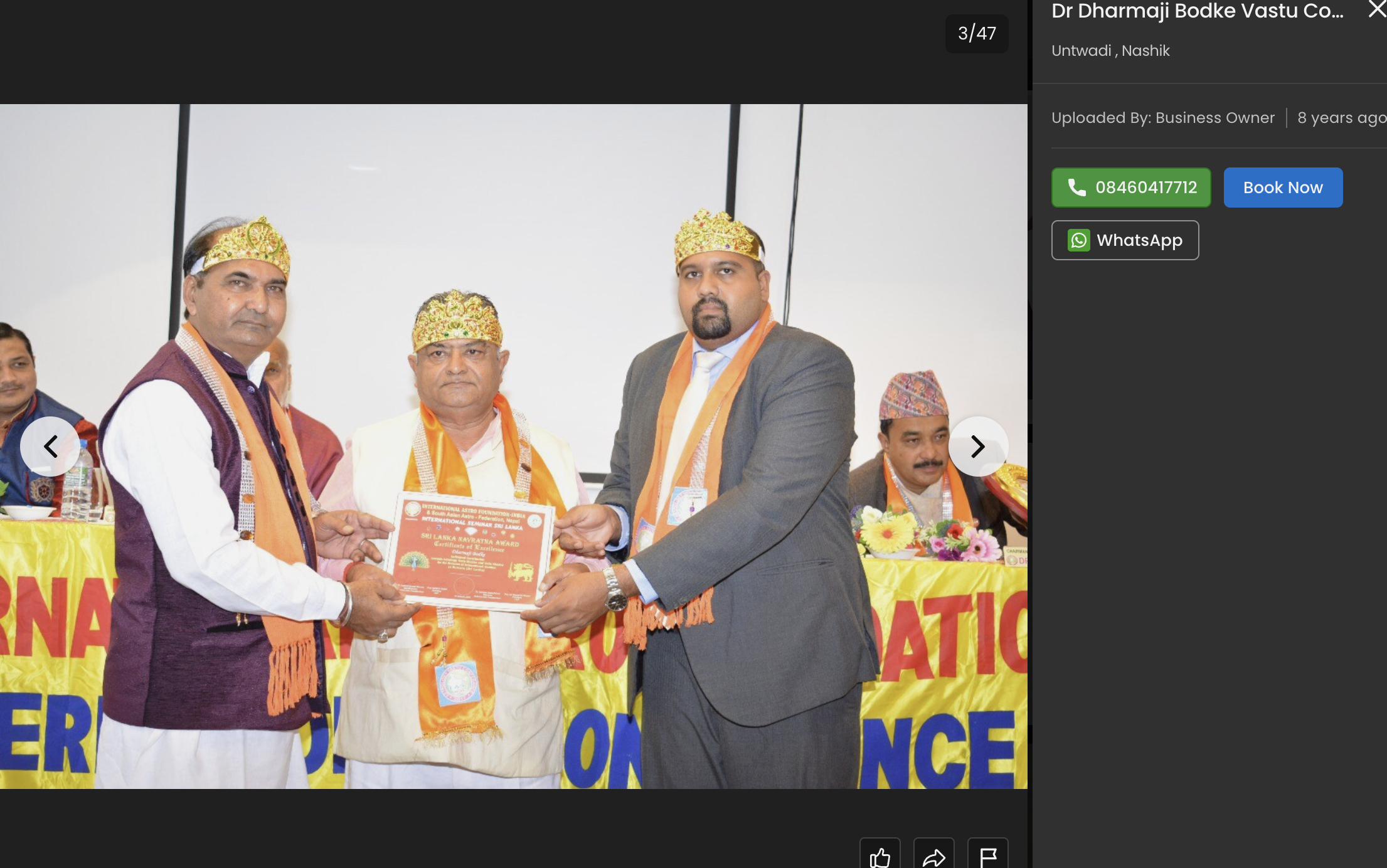 Dr. Dharmaji Bodke receiving award